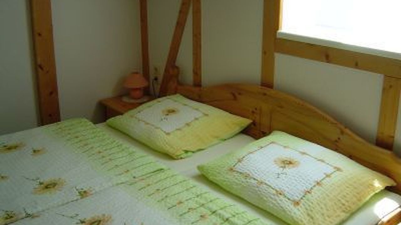 Schlafzimmer - Bett Schlafzimmer - Bett